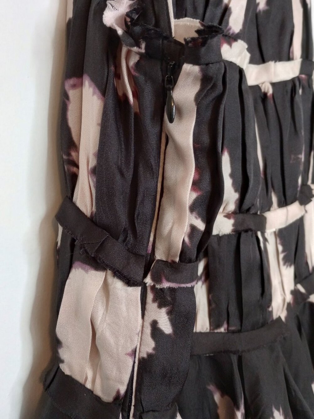 Ulla Johnson Serafina Noir Blur Tiered Silk Gown - Picture 11 of 17